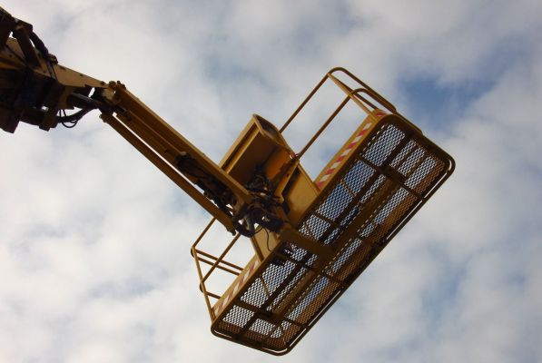 Ministero del Lavoro - Sicurezza sulle piattaforme di lavoro elevabili (PLE)